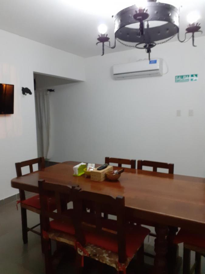 Hostal Los Faroles Chicoana Luaran gambar