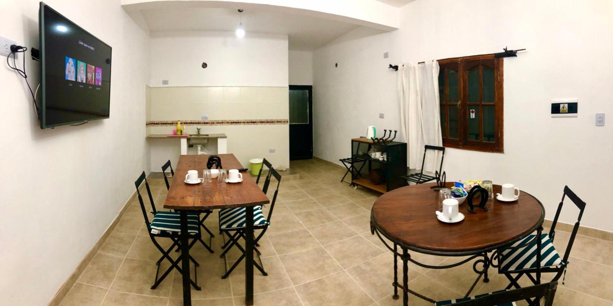 Hostal Los Faroles Chicoana Luaran gambar