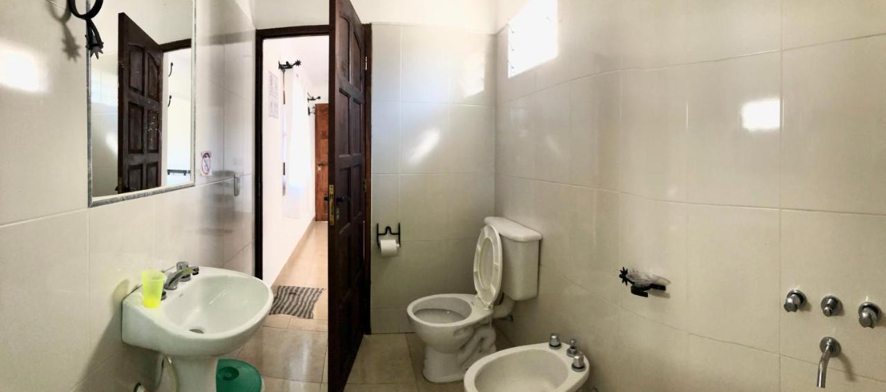 Hostal Los Faroles Chicoana Luaran gambar