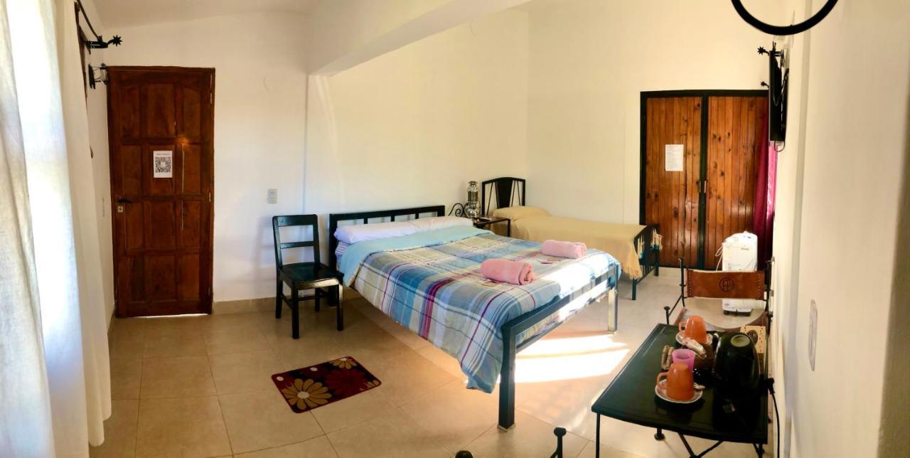 Hostal Los Faroles Chicoana Luaran gambar