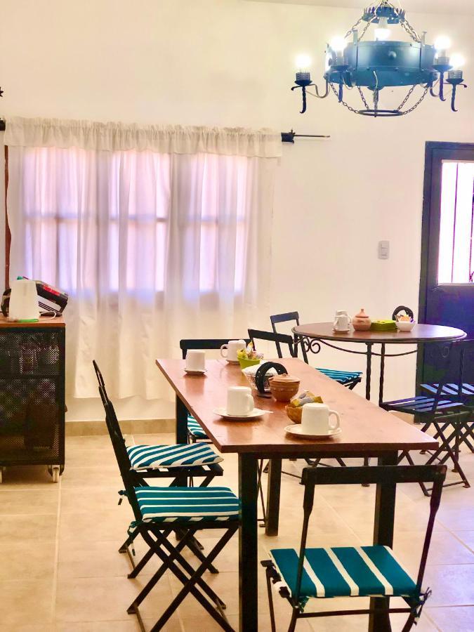 Hostal Los Faroles Chicoana Luaran gambar