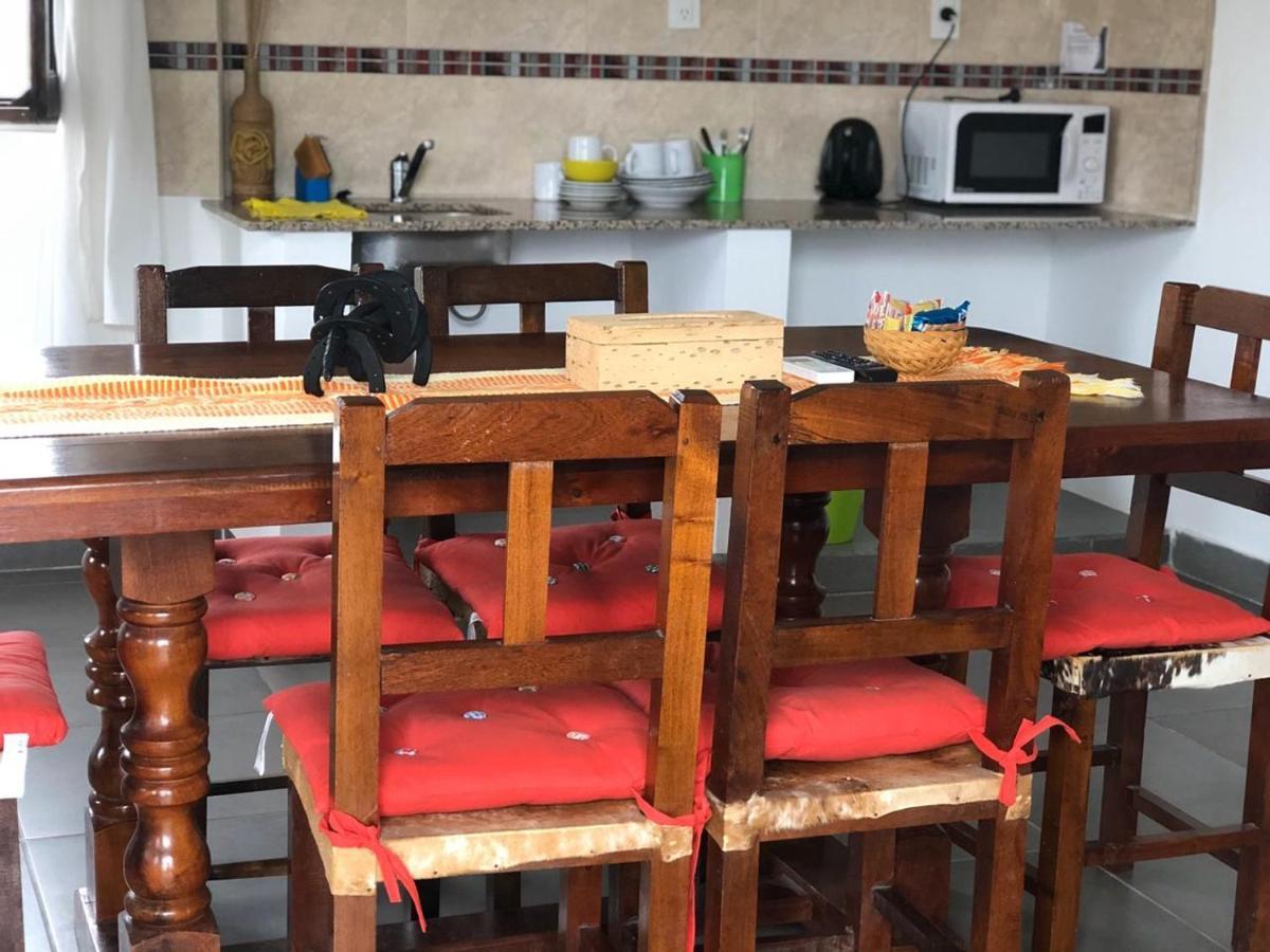 Hostal Los Faroles Chicoana Luaran gambar